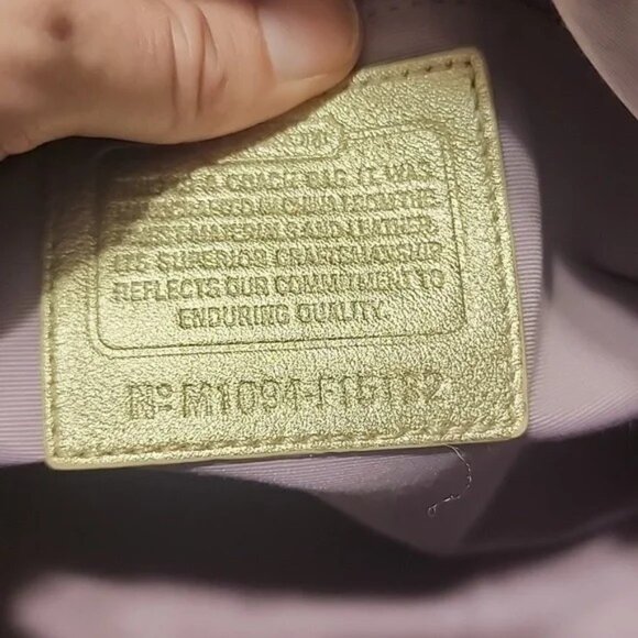 COACH CHELSEA HERITAGE IVORY TAN AND METALLIC GOLD - Picture 16 of 16